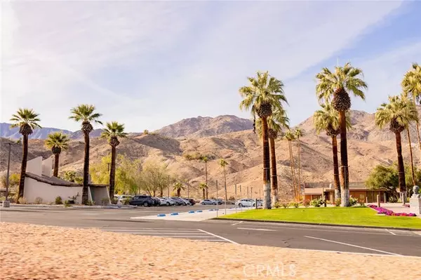 Palm Desert, CA 92260,72330 Canyon LN