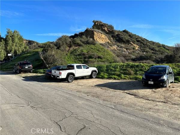 0 Lot 009 Eveningside DR, Val Verde, CA 91384