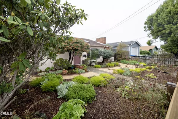 Fort Bragg, CA 95437,337 Park ST