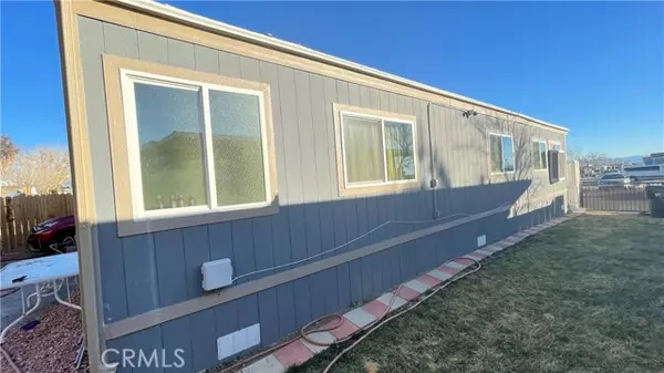 Rosamond, CA 93560,3300 15th ST 219