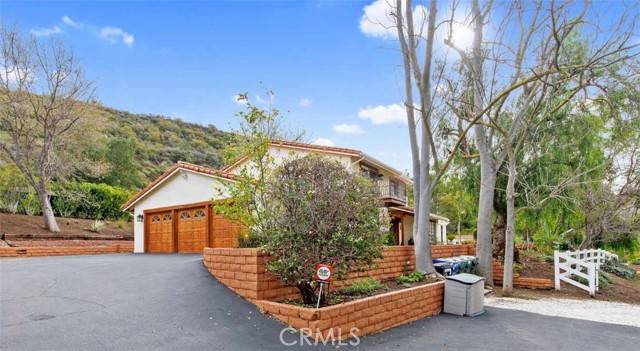 Calabasas, CA 91302,24524 Mulholland HWY