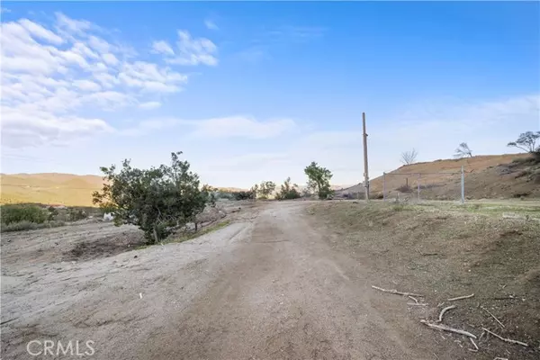 Acton, CA 93510,5912 Hubbard RD