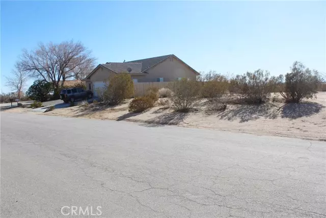 2758 Encina AVE, Mojave, CA 93501