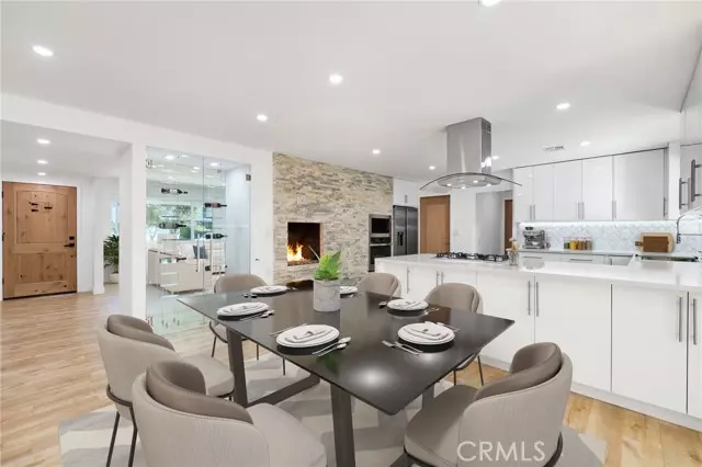 Thousand Oaks, CA 91360,1861 guilford CIR