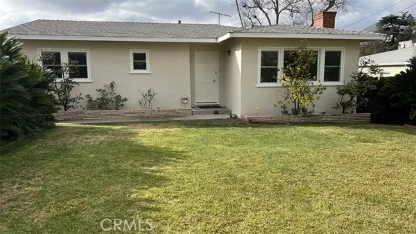 820 New York DR, Altadena, CA 91001