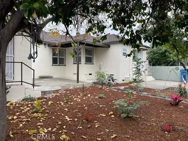 East Los Angeles, CA 90022,5436 Via San Delarro ST