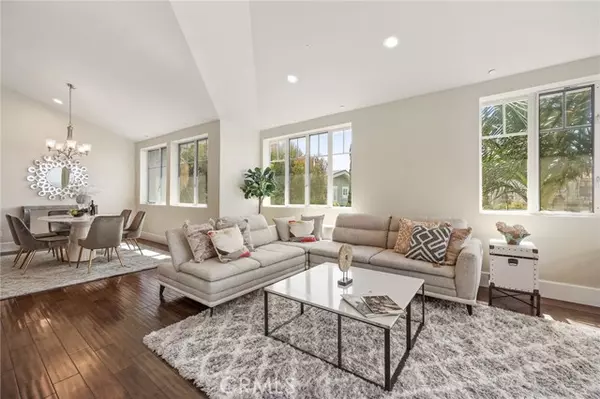 Santa Monica, CA 90401,1751 Appian WAY 402