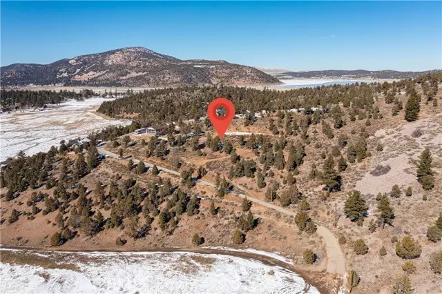 2081 Jensen DR, Big Bear City, CA 92314