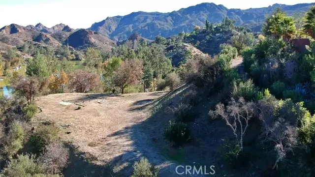 29070 Mulholland Hwy., Agoura Hills, CA 91301