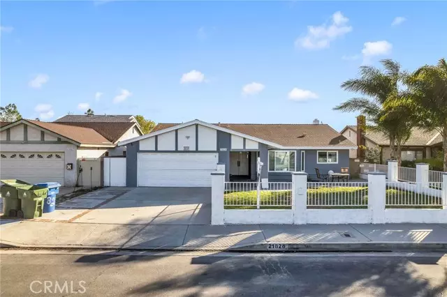 21828 ELKWOOD, Canoga Park, CA 91304