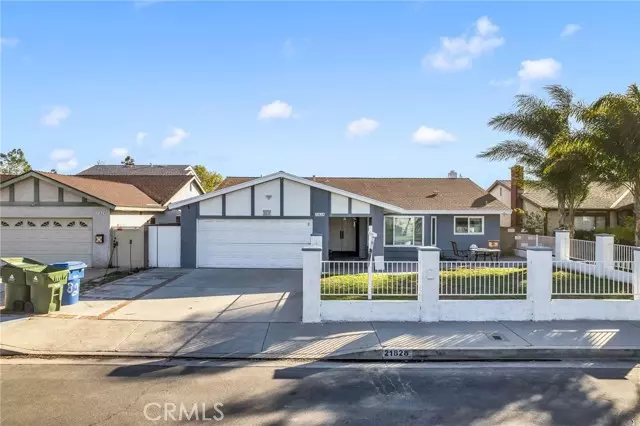 Canoga Park, CA 91304,21828 ELKWOOD