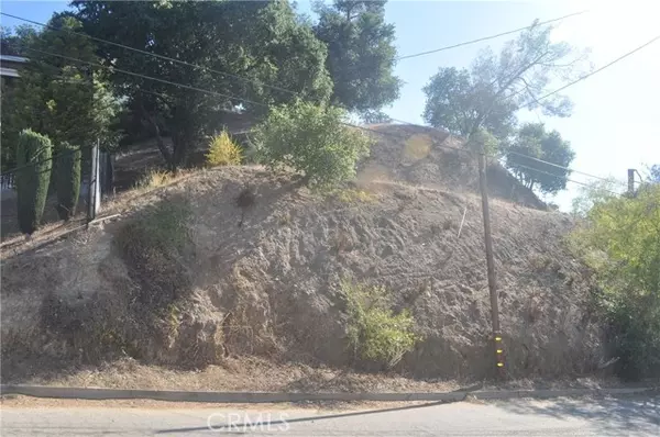 Eagle Rock, CA 90041,996 Rockdale AVE