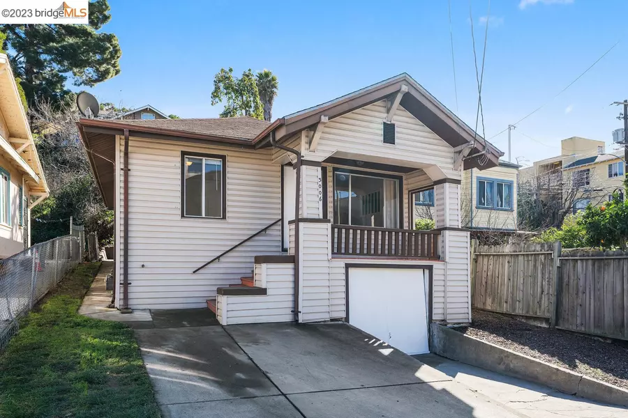 3006 14th Ave, Oakland, CA 94602