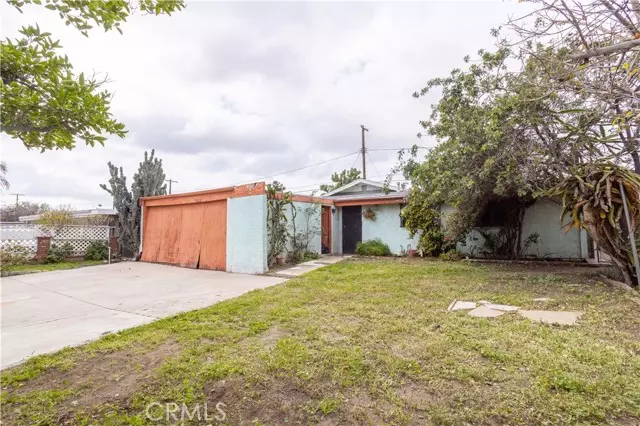 Pacoima, CA 91331,12945 Eustace ST