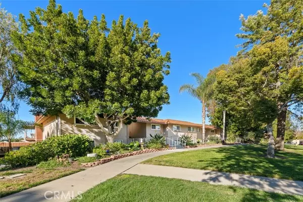 Laguna Woods, CA 92637,881 Via Mendoza O