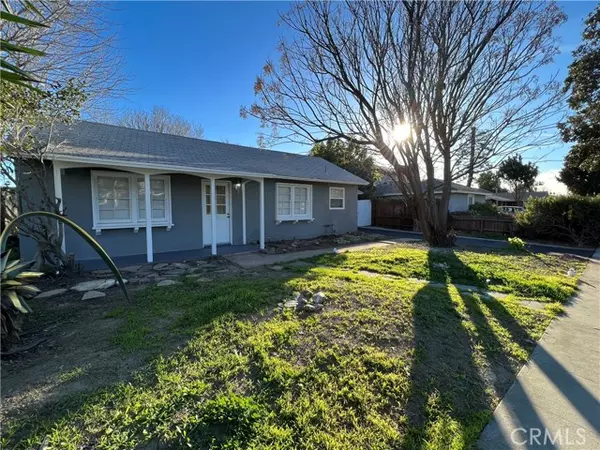 17554 Cohasset ST, Lake Balboa, CA 91406