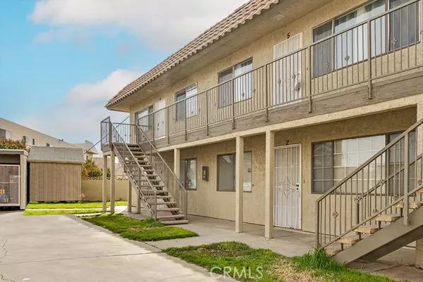 Palmdale, CA 93550,518 E Avenue Q4