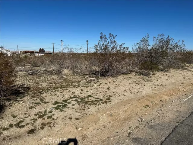 1 Ave V10 RD, Pearblossom, CA 93553