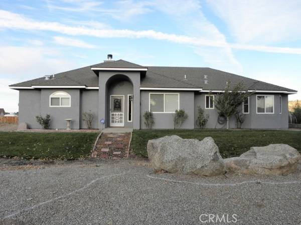 27511 Stallion Springs DR, Tehachapi, CA 93561