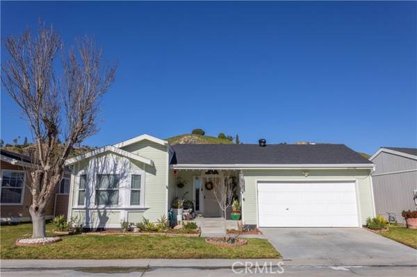 20049 Canyon view dr, Canyon Country, CA 91351