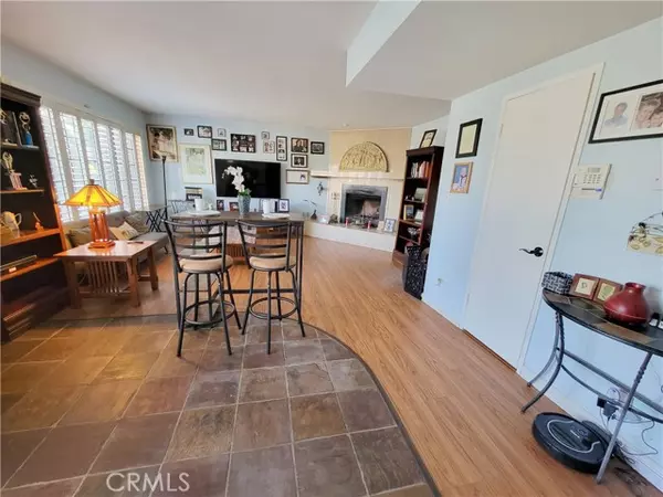 Studio City, CA 91604,12115 Valleyheart DR 1