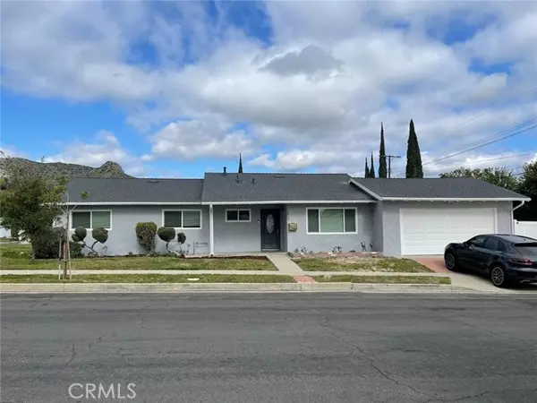 West Hills, CA 91307,24241 Kittridge ST