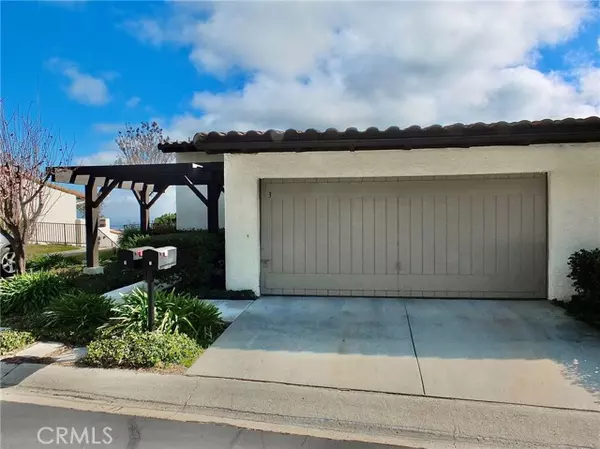 Rolling Hills Estates, CA 90274,3 Avocado LN