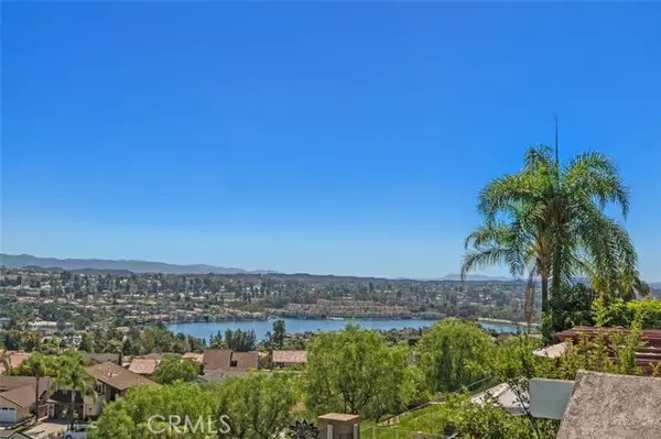 Mission Viejo, CA 92691,22442 Canaveras