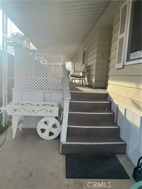 Clovis, CA 93612,1001 Sylamr AVE 132