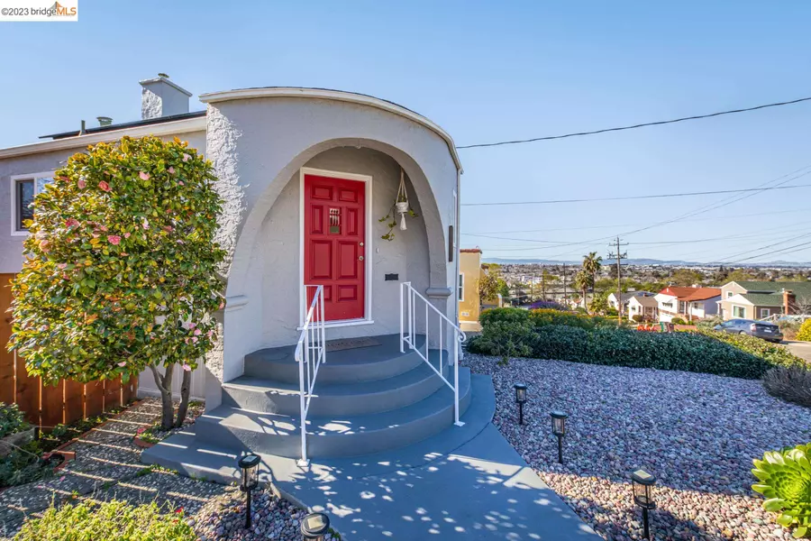 2998 Barrett, Oakland, CA 94605-5310