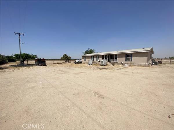 20948 W Central AVE, Kerman, CA 93630