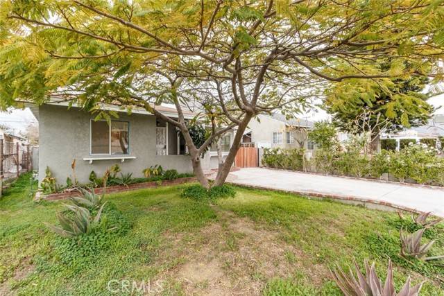 San Fernando, CA 91340,907 N Brand BLD