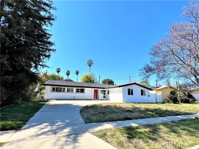 8415 Limerick AVE, Winnetka, CA 91306