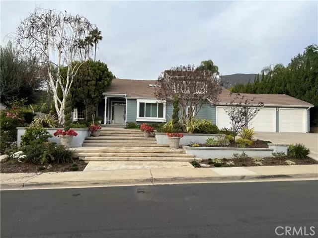 La Verne, CA 91750,2227 Via Del Sol