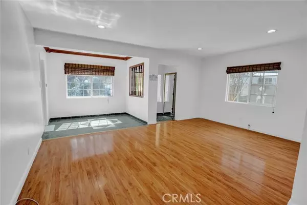 Van Nuys, CA 91405,14833 Cohasset ST