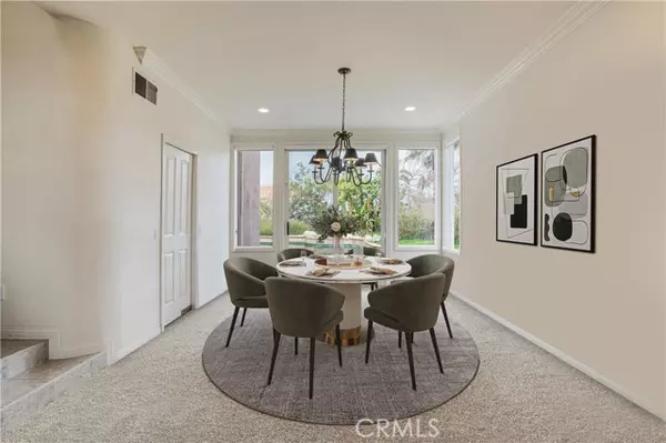 Calabasas, CA 91302,24903 Lorenzo CT