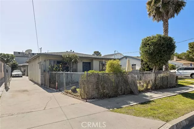 Lawndale, CA 90260,4612 W 168th ST