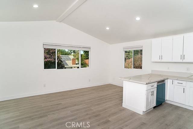 Winnetka, CA 91306,19836 Ingomar ST