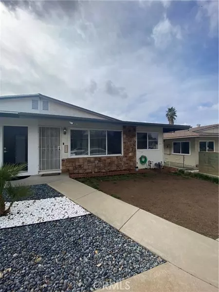 215 Summit View DR, Calimesa, CA 92320