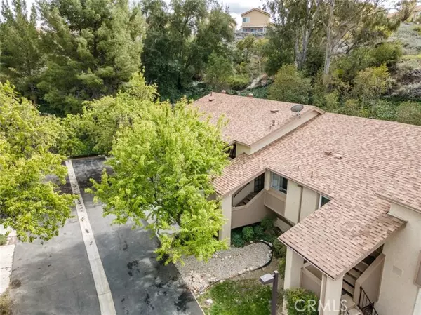 Newhall, CA 91321,26144 Rainbow Glen DR