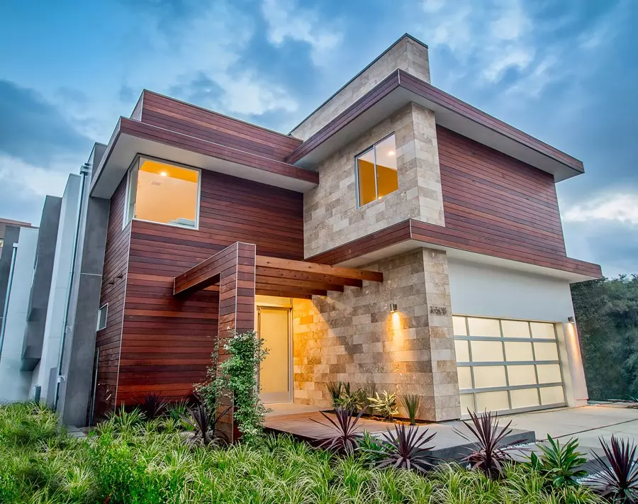 Encino, CA 91436,16518 Moorpark ST