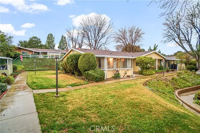 Newhall, CA 91321,19150 Avenue Of The Oaks B