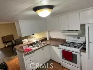 Sunland, CA 91040,8100 Foothill blvd 54