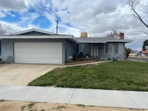 44353 4th ST, Lancaster, CA 93535