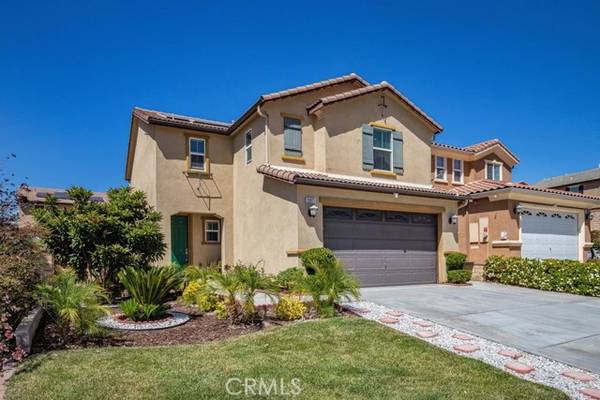 19825 Holly DR, Saugus, CA 91350