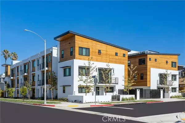 Los Angeles, CA 90035,5943 Pickford ST