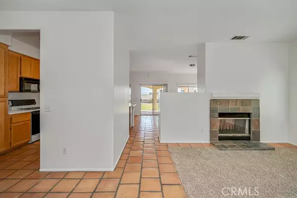 Palmdale, CA 93551,40246 Peonza LN