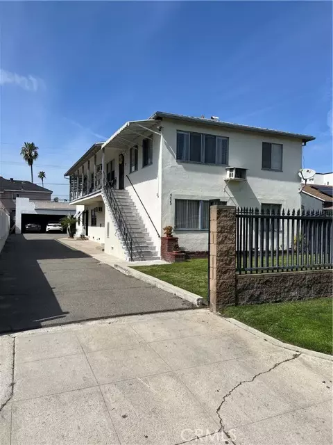 5629 Riverton AVE, North Hollywood, CA 91601