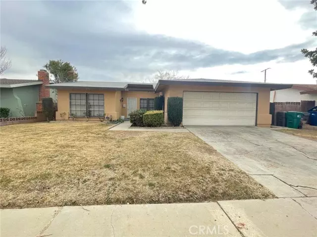 714 W Avenue H6, Lancaster, CA 93534