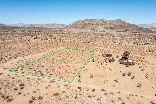 59480 Stearman RD, Landers, CA 92285